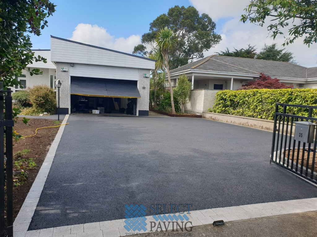 Asphalt Driveway with Granite Borderline in Cabinteely, Dublin