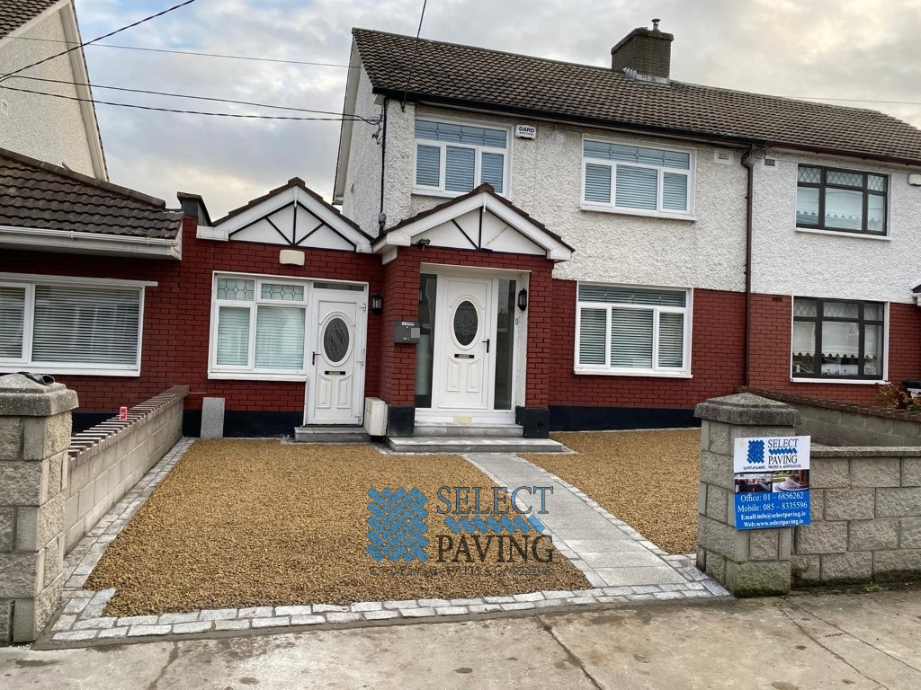Ballylusk Gravel Driveway with Cobblestone Pathway in Coolock, Dublin