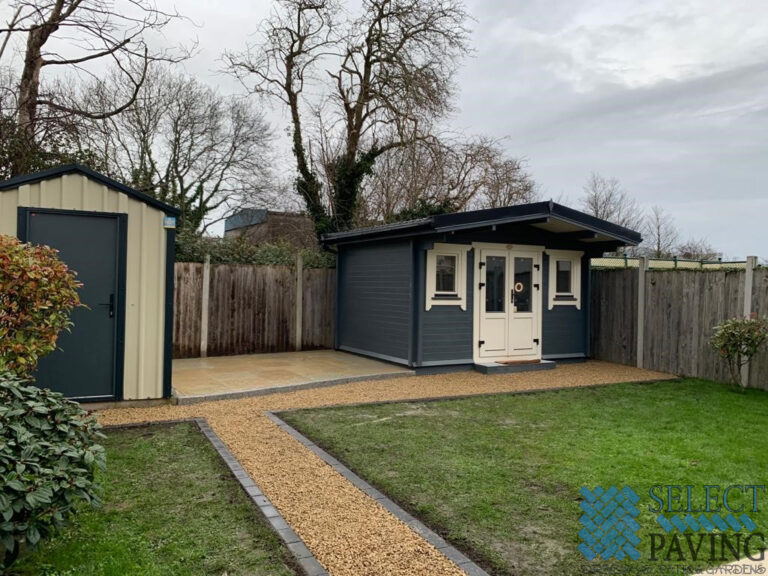 Limestone Patio with Gravel Pathway in Dublin