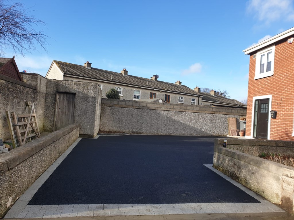 New Asphalt Driveway with Cobbled Border in Ballybrack, Dublin